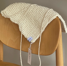 Load image into Gallery viewer, THE KNITTED SINGLET- CREAM