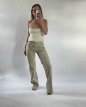 Load image into Gallery viewer, THE KNITTED SINGLET- OFF-WHITE