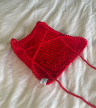 Load image into Gallery viewer, THE KNITTED SINGLET- SCARLET TERRY
